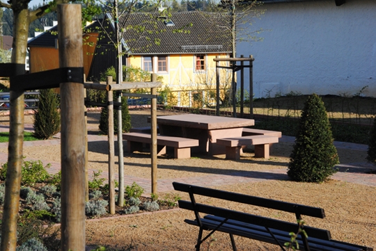 Dorfplatz Dorfplatz